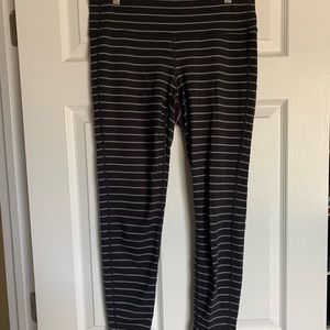 Athleta leggings
